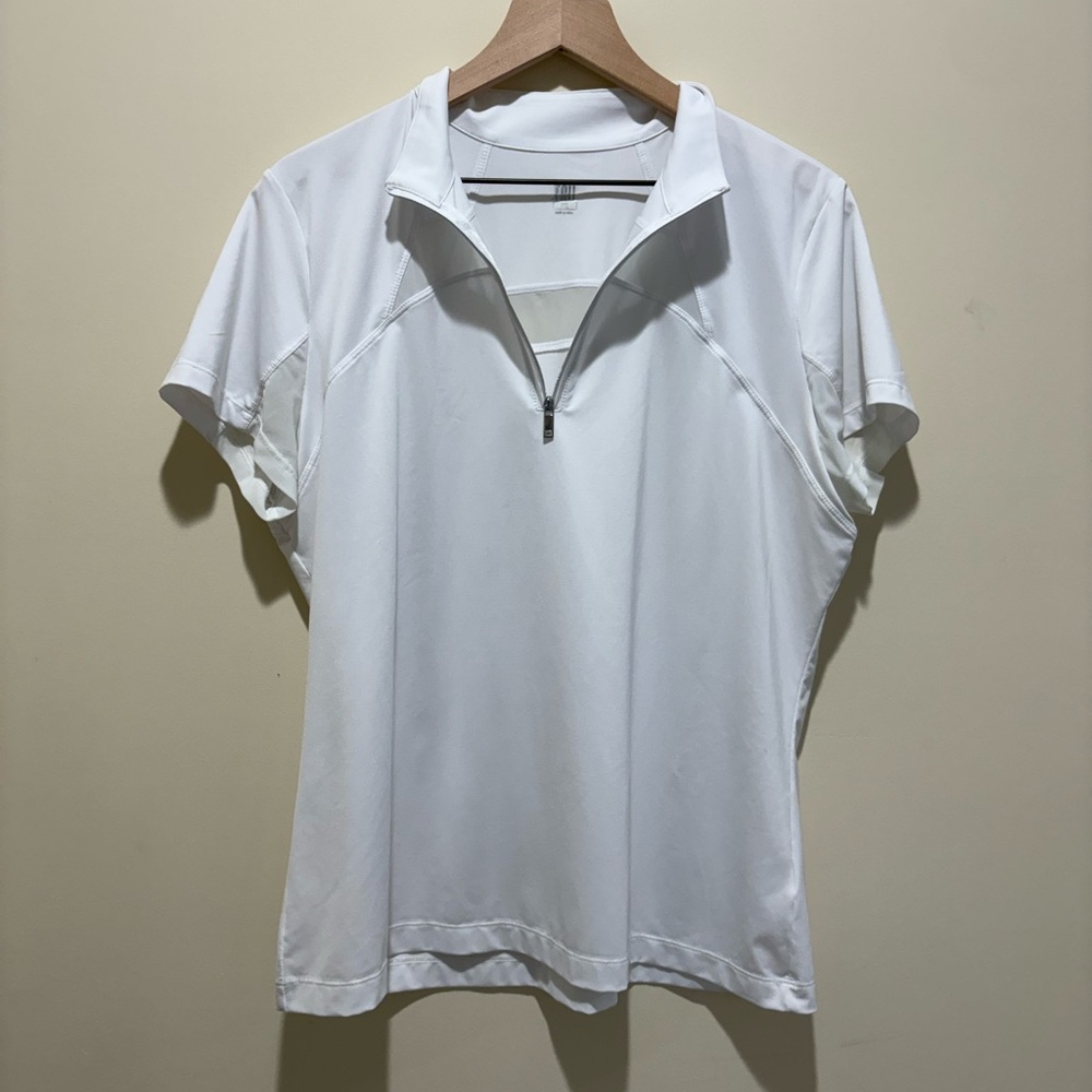 Tail Women’s 1/4 Zip Short Sleeve Top - Picture 2 of 5